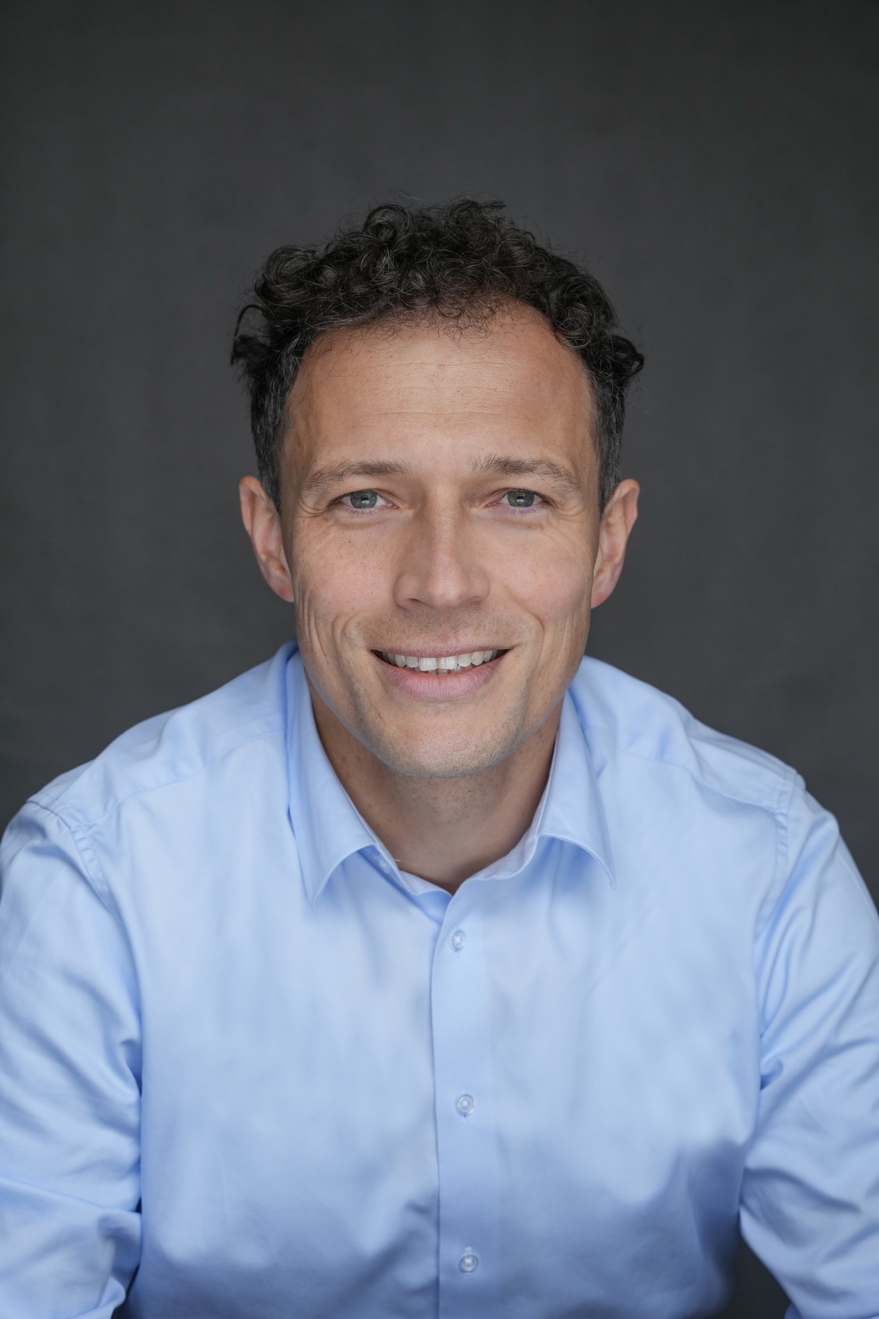 Piotr Furman, zdjęcia biznesowe warszawa, sesja biznesowa warszawa, zdjęcia wizerunkowe warszawa